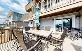 Bayfront Beauty At Mallard Landing